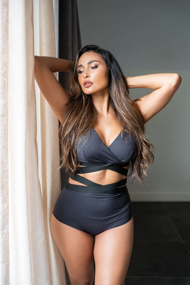 Lunalae Fallon Top - Recycled Black 7 Lunalae Fallon Top - Recycled Black - Image 7