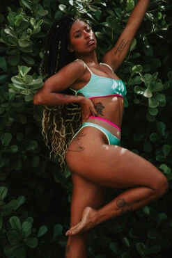 Rolling Vento Neon Reversible Top - Blue/Rosé -Pole Dance Clothing Shop 20210807 ROLLING 888 916dfd0d 2558 442f ae6f 56bcf266ce56