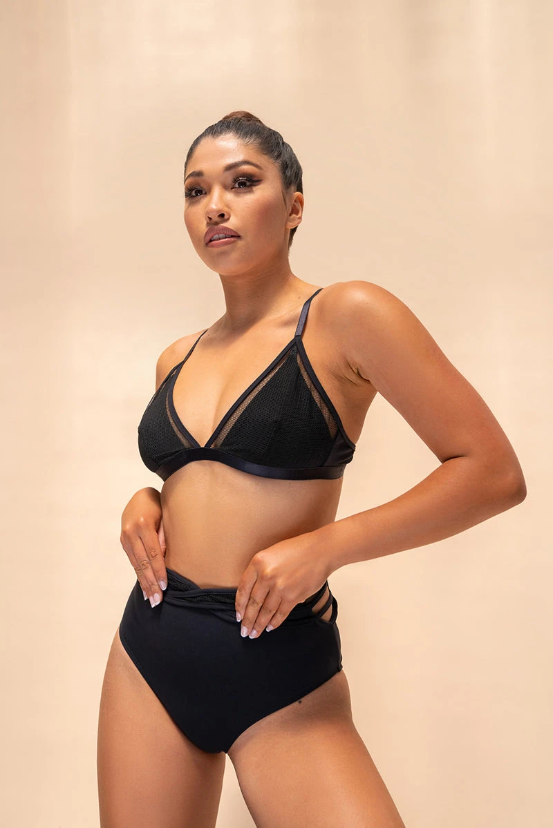 Lunalae Daisy Top - Recycled Black 1 Lunalae Daisy Top - Recycled Black