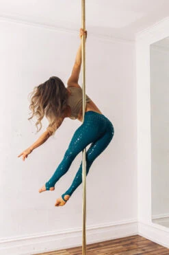 CXIX Gecko Grip Leggings - Teal 9 CXIX Gecko Grip Leggings - Teal -Pole Dance Clothing Shop 4E9097C7 11D8 4639 AD9A CB9D520D918A 7A2E98AB B89D 4A9B 827F 639AB09F461B