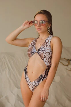 Shark Polewear Benita Bodysuit - Snake -Pole Dance Clothing Shop 4S3A3649 1