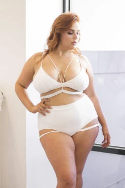 Lunalae Lure You High Waisted Garter Shorts - White 13 Lunalae Lure You High Waisted Garter Shorts - White -Pole Dance Clothing Shop 6R7A7343 9e431392 edaa 4439 8da3 e5c666ee4c1e