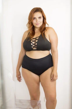 Lunalae High Waist Shorts - Black -Pole Dance Clothing Shop 6R7A8484