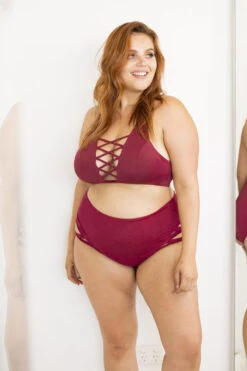 Lunalae Alexi Top - Wine -Pole Dance Clothing Shop 6R7A8595