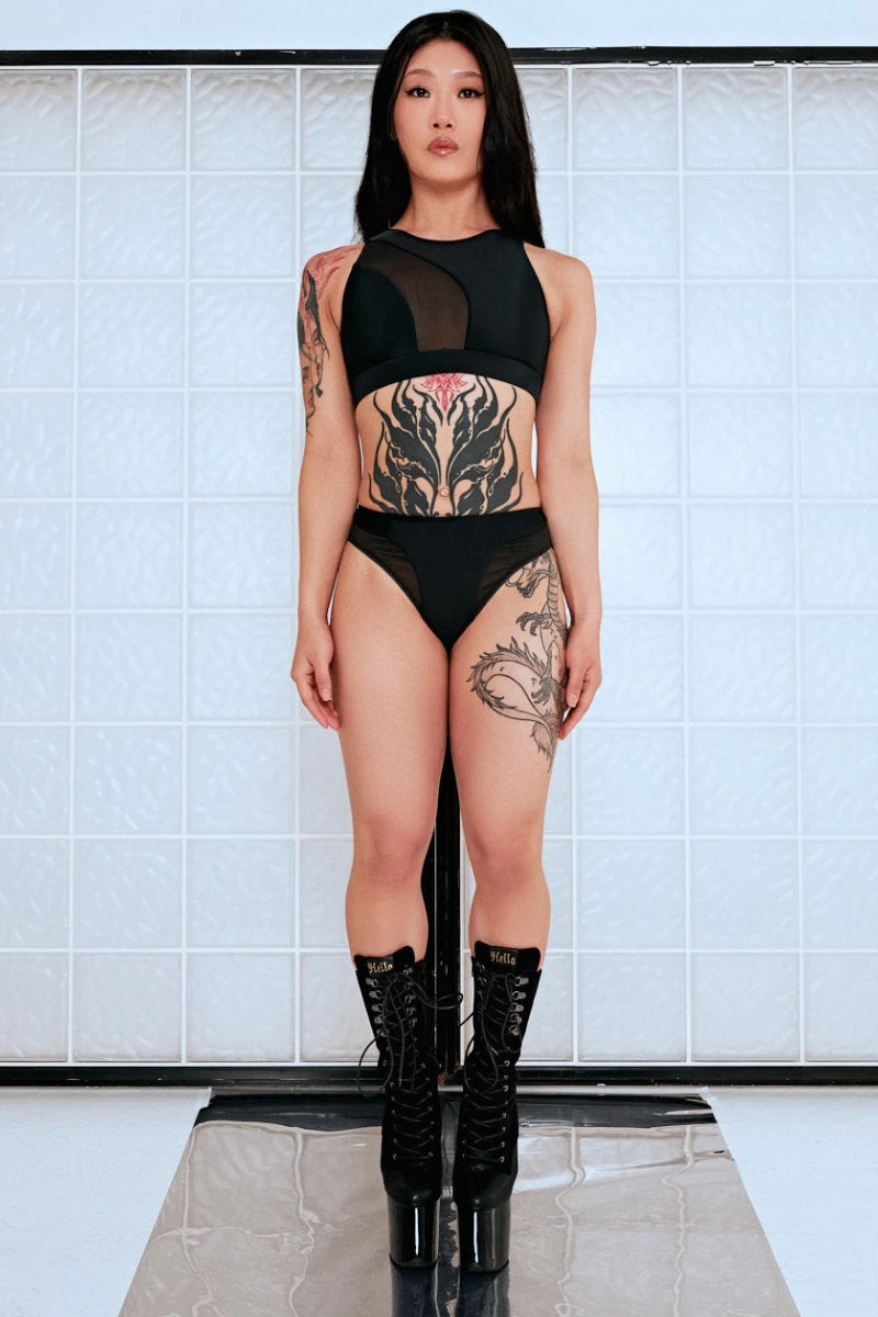 CXIX Silhouette Sports Bra - Black With Black Mesh - Image 5