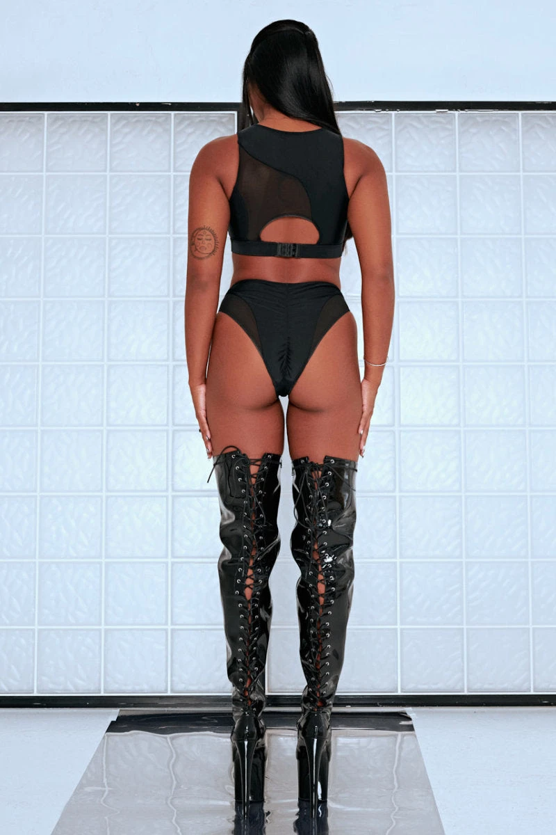 CXIX Silhouette Sports Bra - Black With Black Mesh - Image 7