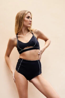 Lunalae Missy Top - Recycled Black -Pole Dance Clothing Shop Copyof220701 LunaLae 17 0756