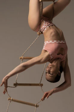 Hamade Activewear High Waisted Bottoms - Checkered Light Pink -Pole Dance Clothing Shop DSC06297 af4e7c23 34e2 487b 86a5 c3af8c761db2