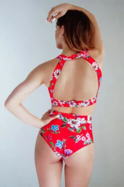 Pole Addict Openback Top - Just Blossom -Pole Dance Clothing Shop DSC 0337 8a8db59c e3bd 4947 b3a4 a194da7bad1a