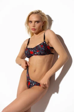 Shark Polewear Teodora Shorts - Avventura -Pole Dance Clothing Shop IMG 3263