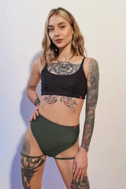 Pole Addict Bliss Garter Shorts - Emeralde -Pole Dance Clothing Shop IMG 7793 2bdf8cbf 0afe 4893 8c0d 84e95c3ce98c