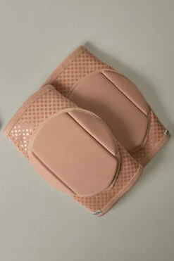 Queen Grippy Kneepads - Latte -Pole Dance Clothing Shop Lattegrip