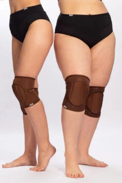 Queen Grippy Kneepads - Cacao -Pole Dance Clothing Shop NudeCacao3 2