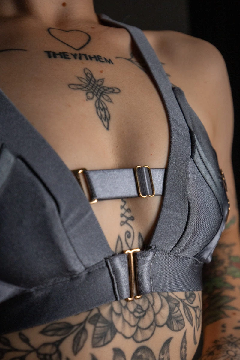 Tatiana Activewear Faye Top - Shiny Gunmetal 3 Tatiana Activewear Faye Top - Shiny Gunmetal - Image 3