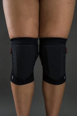 Tatiana Active Ultimate Kneepads - Black -Pole Dance Clothing Shop TatianaActive UltimateBlackTechnicalPoleDanceKneePad 4381