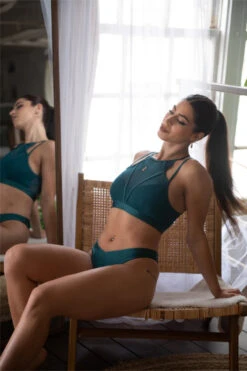 Chantay Polewear Vortex Top - Forest -Pole Dance Clothing Shop VortexTop Forest 1 600x 94dc0ed2 6e6e 4028 a5ae a476d7439275