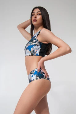 Pole Addict Cross Back Top - Momo 7 Pole Addict Cross Back Top - Momo -Pole Dance Clothing Shop momo6